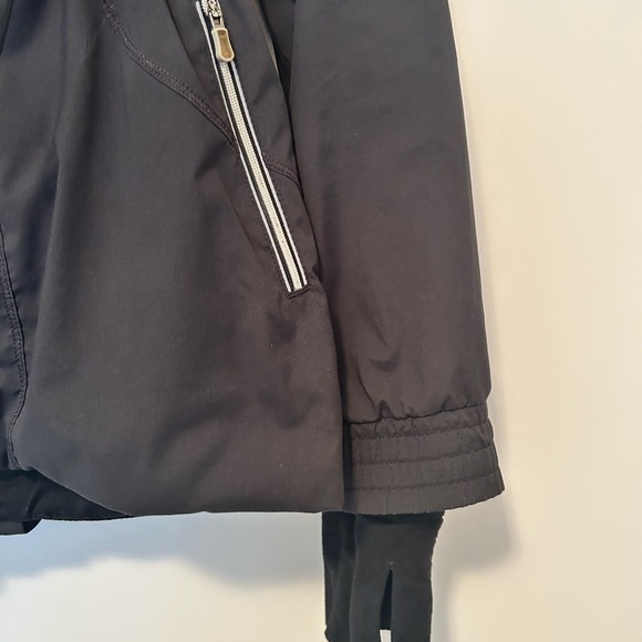 Lululemon jacket - Picture 3 of 4